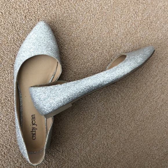 Sparkly Flats - Picture 2 of 2
